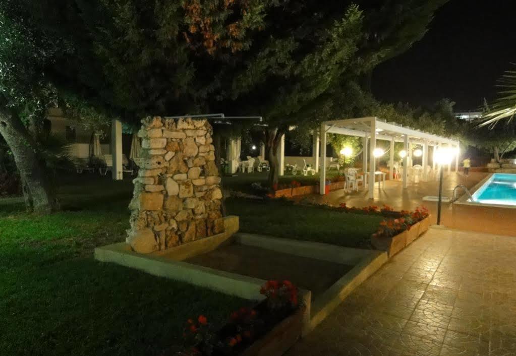 B&B Poggio Delle Ginestre ルティリアーノ エクステリア 写真